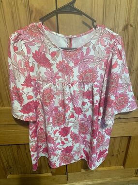 Floral Pink Short-Sleeve Peasant Top
